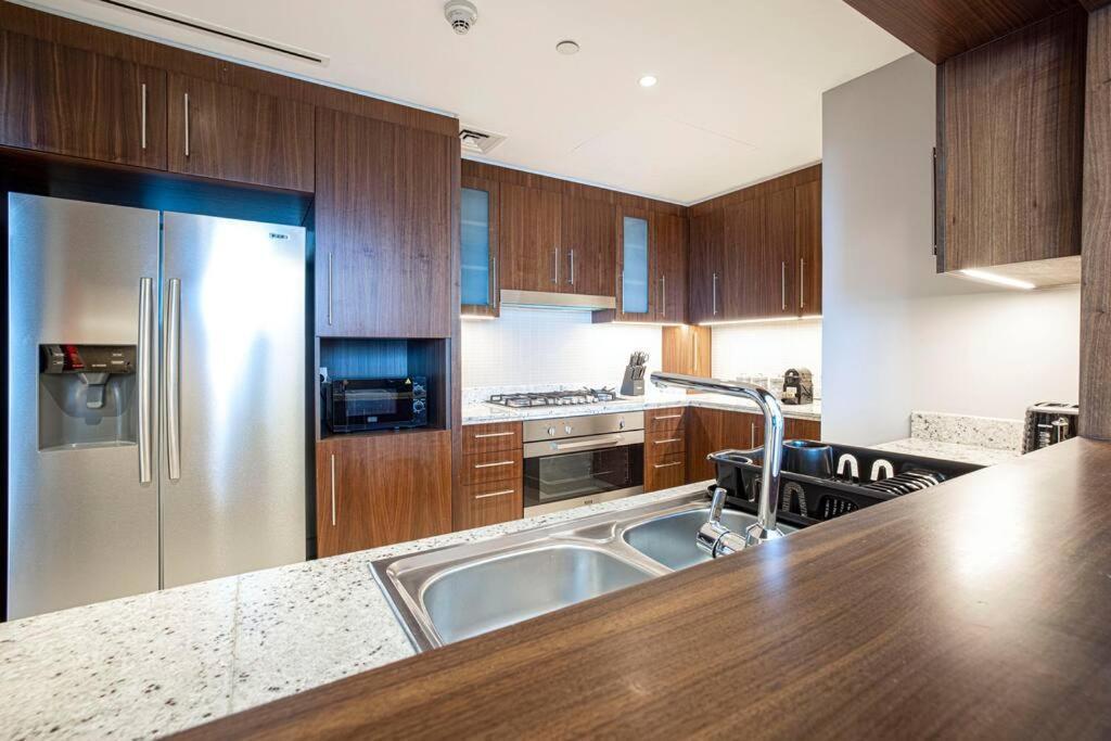 Magnificent Brand New Lux 3Br Burj & Fountain View Διαμέρισμα Ντουμπάι Εξωτερικό φωτογραφία