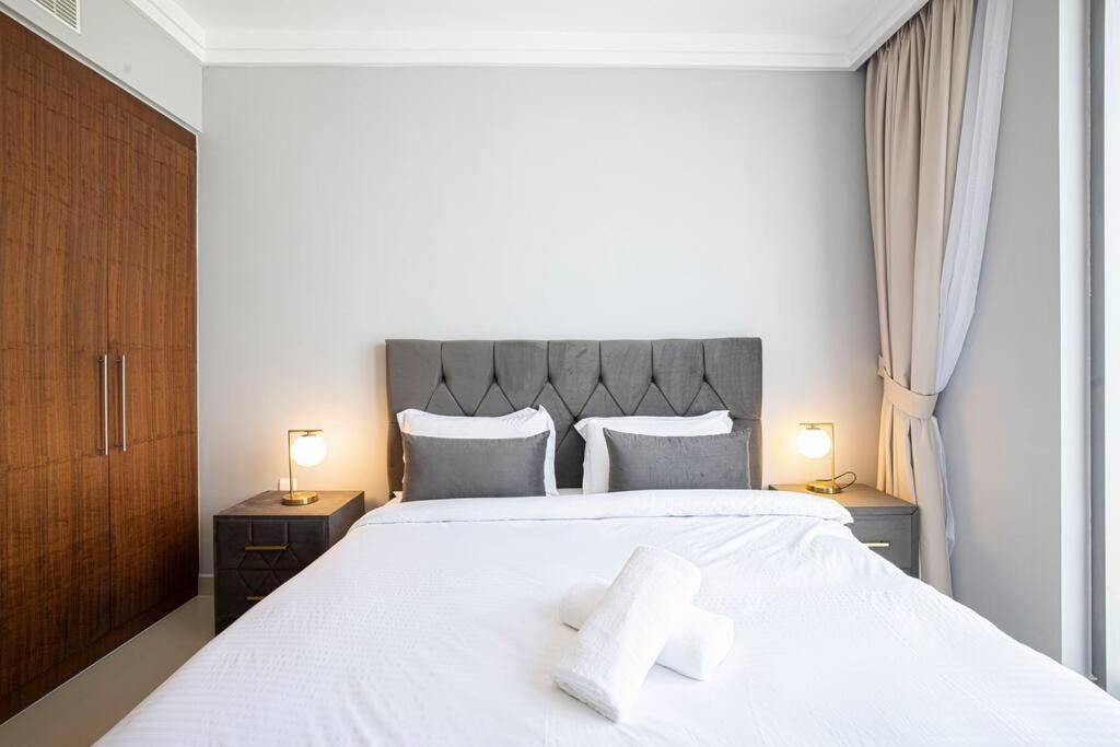 Magnificent Brand New Lux 3Br Burj & Fountain View Διαμέρισμα Ντουμπάι Εξωτερικό φωτογραφία